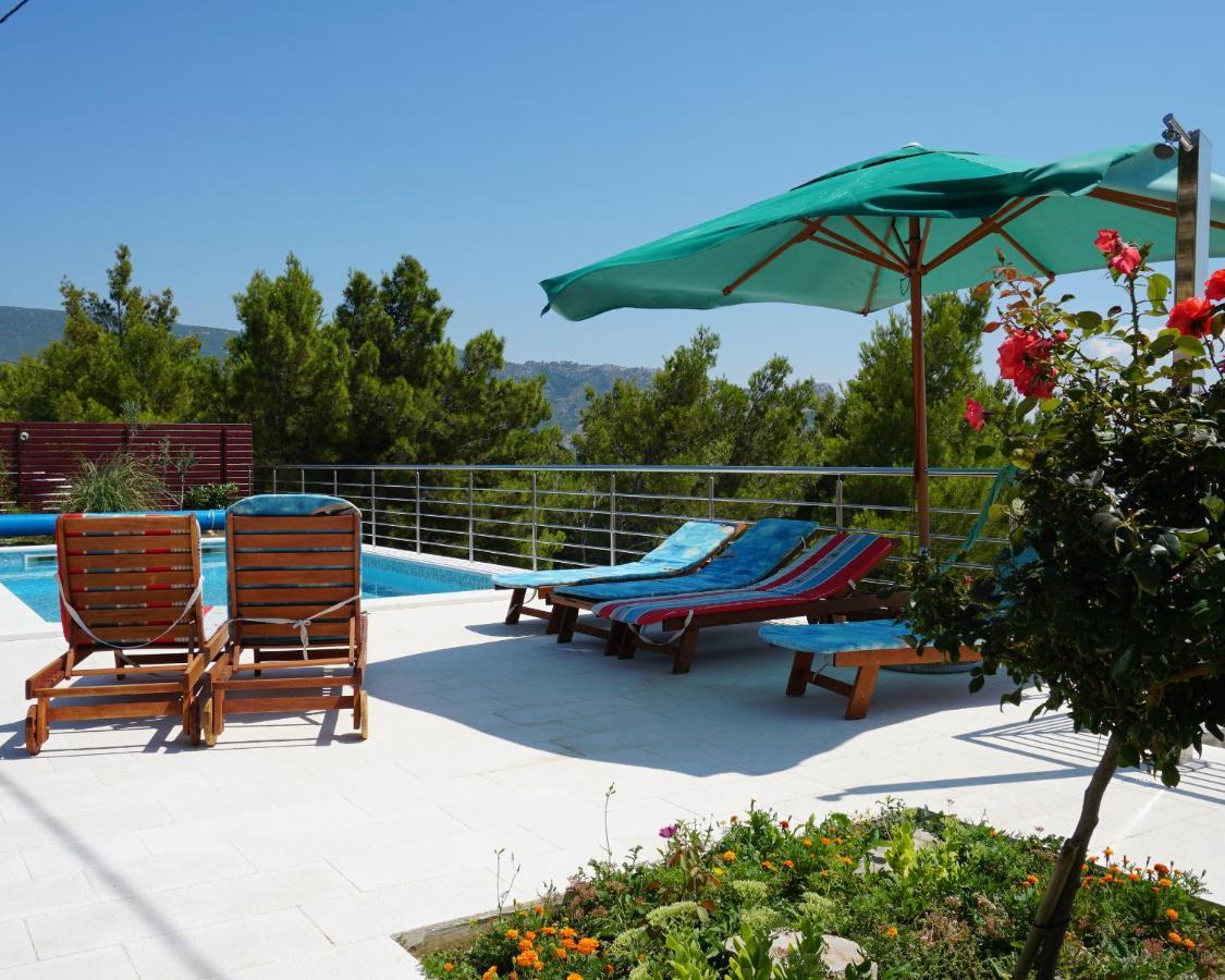 Klis Apartments Jukic מראה חיצוני תמונה
