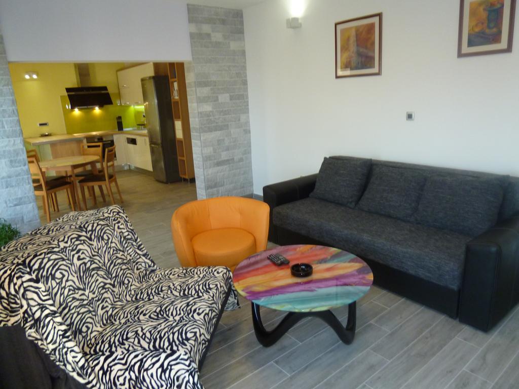 Klis Apartments Jukic מראה חיצוני תמונה